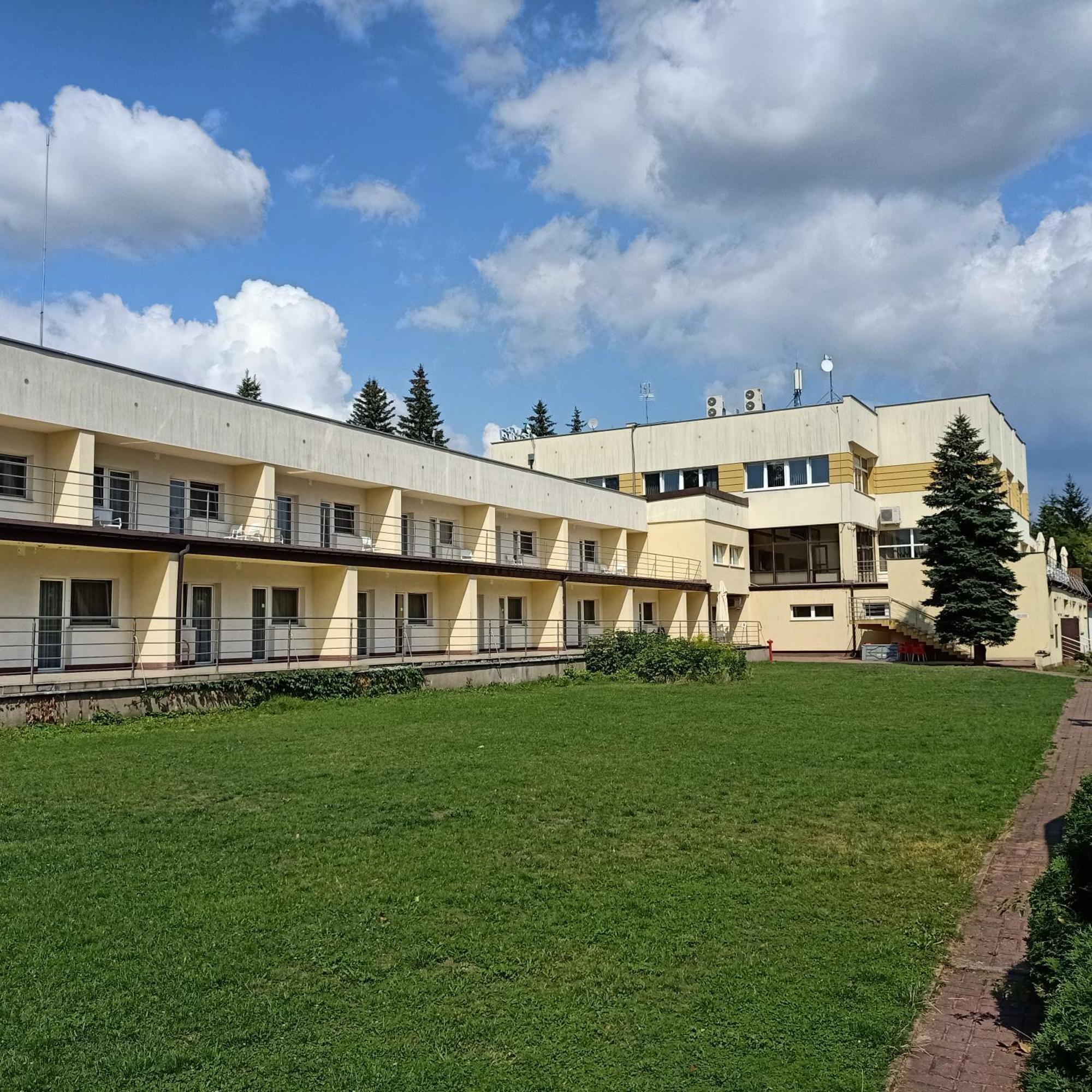 Geovita W Jadwisinie Extérieur photo