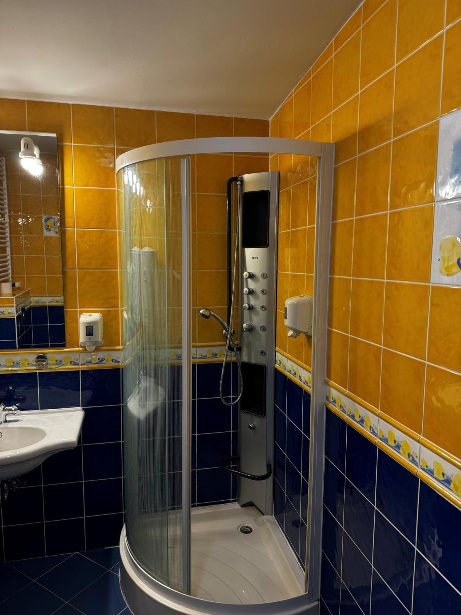 Geovita W Jadwisinie Extérieur photo